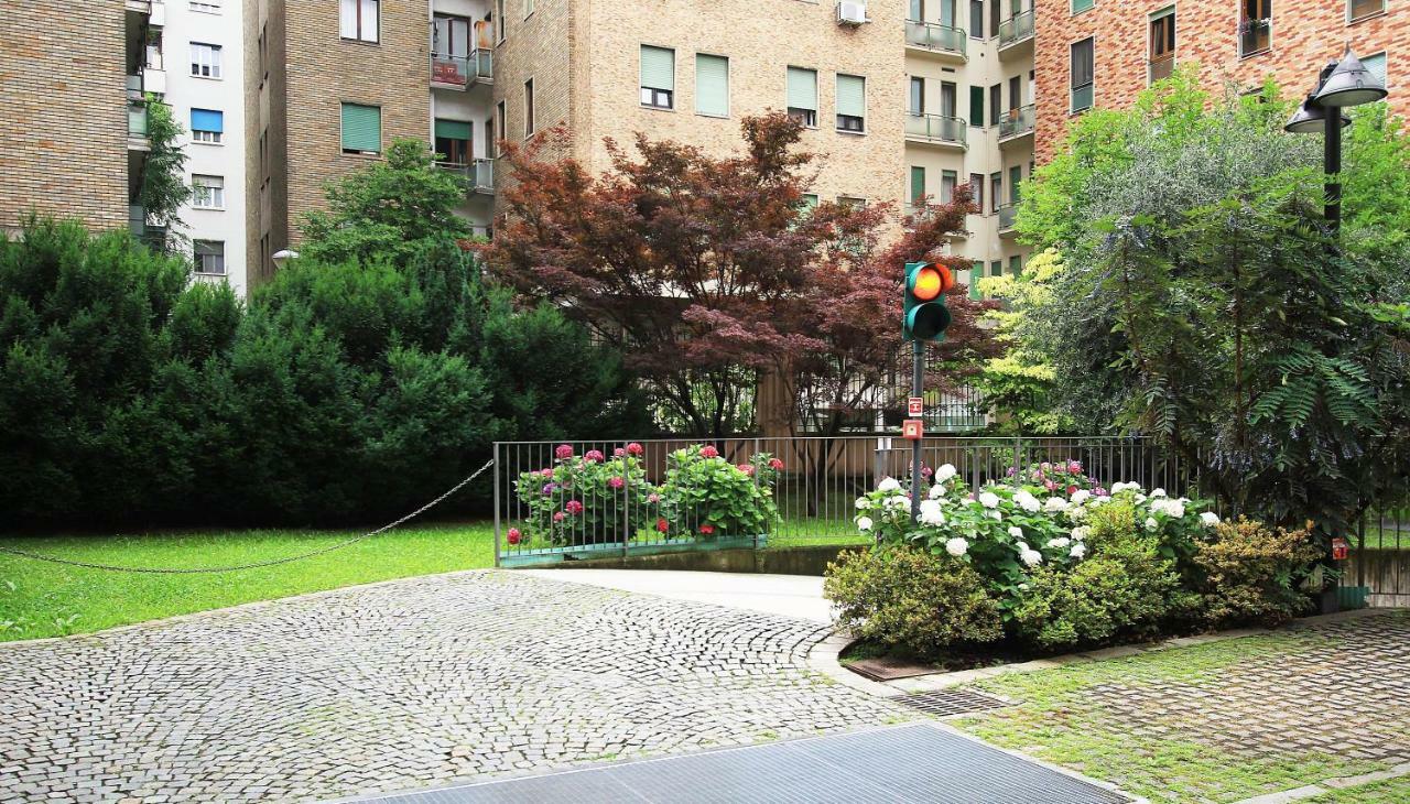 Residenza Porta Romana Apartment Milan Exterior photo